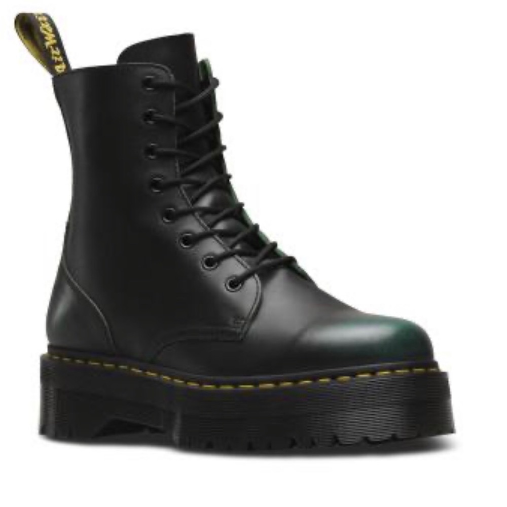 ISO Dr Martens Vintage Jadon
